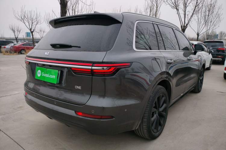 Used Li Auto ONE 2021 Extended-Range 6-Seater Version Rear Right 45 Deg