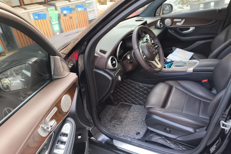 Used Mercedes-Benz GLC 2020 Facelift GLC 300 L 4MATIC Dynamic Edition