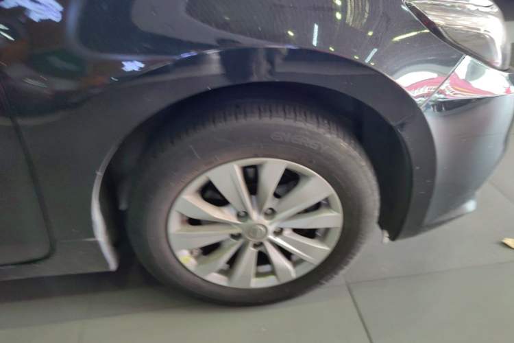 Used Nissan Teana 2016 2.0L XE Fashion Edition Right Front Wheel Hub