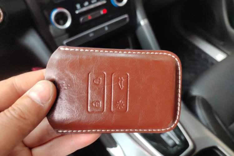 Used Renault Koleos 2017 2.5L Two-Wheel Drive Prestige Edition
