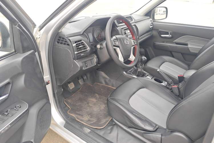 Used Great Wall Wingle 5 2023 2.0T Diesel Two-Wheel Drive Advanced Big Double