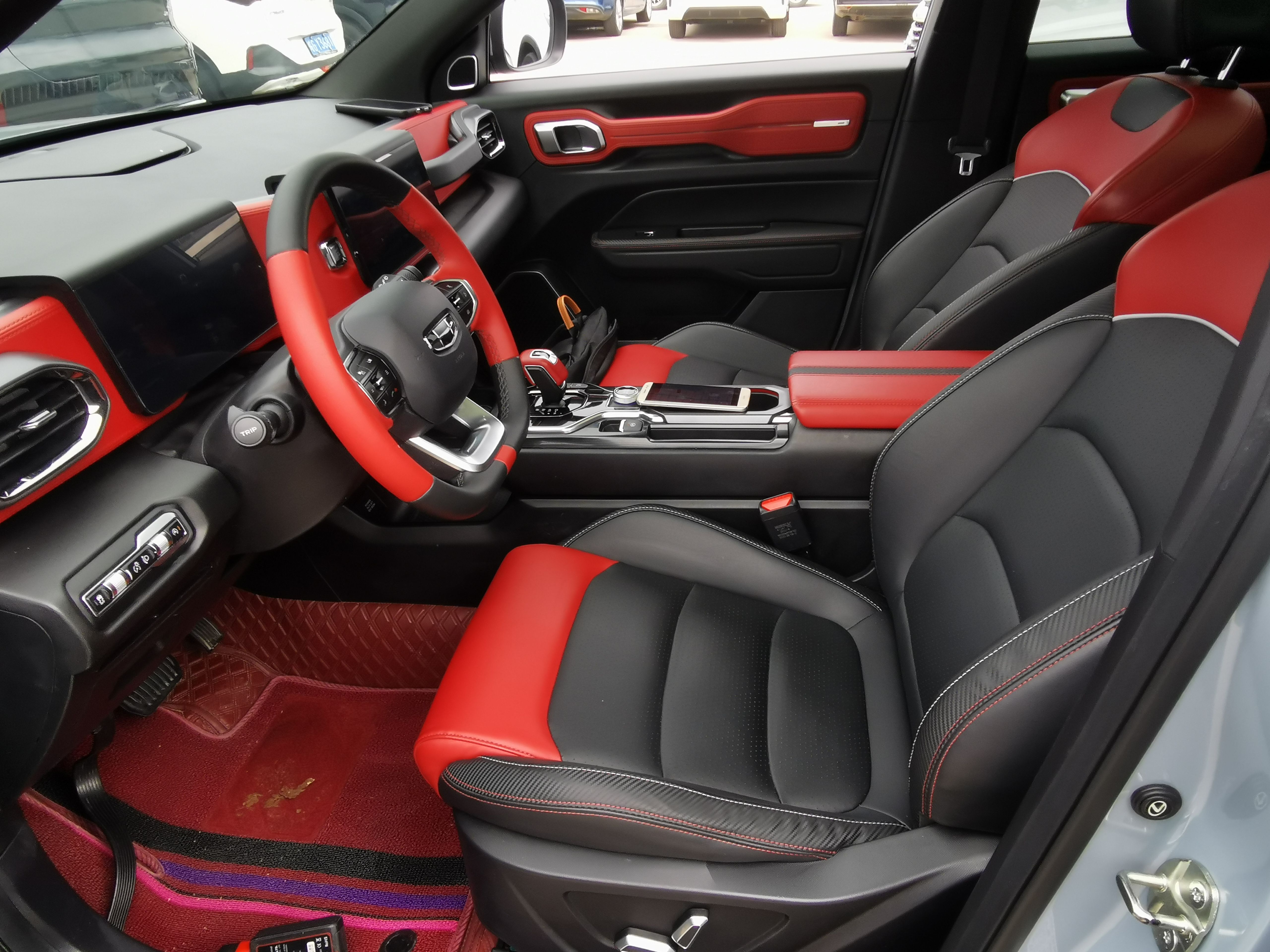 Переднее сиденье в автомобиле