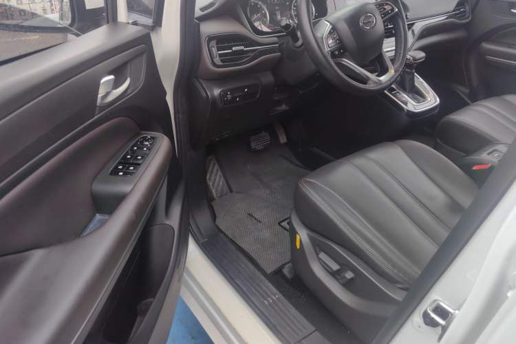 Used GAC Trumpchi M6 2019 270T Automatic Luxury Edition (7-seater) China V Standard Driver Seat