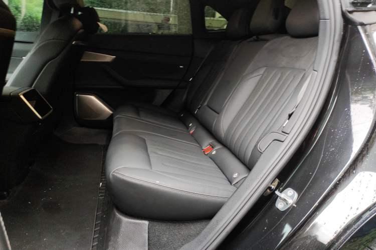 Used ONVO L60 2024 60 kWh Rear-Drive Version