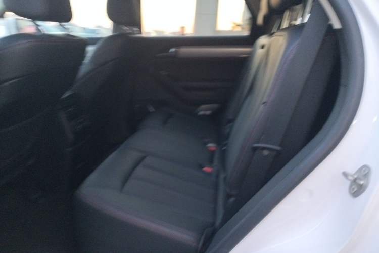 Used BYD Tang New Energy 2018 DM 2.0T All-Wheel Drive Smart Connectivity Luxury Model 7 Seats China V Emission Standard
