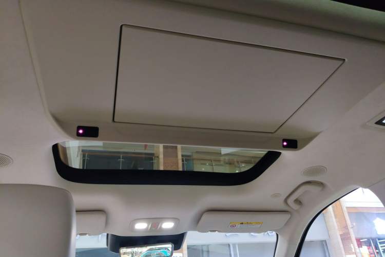 Used Wey Lanshan 2025 Four-Wheel Drive Max