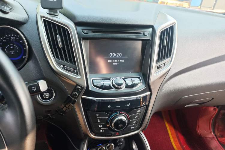 Used Changan CS75 2014 2.0L Manual Leading Version China IV Standard