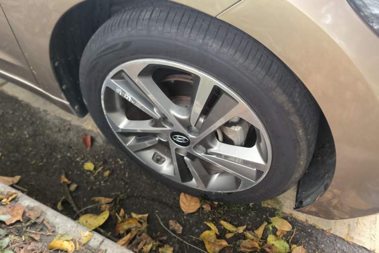 Used Hyundai Elantra (6th Generation / Lingdong) 2016 1.6L Automatic ZhiXuan – Elite Version
