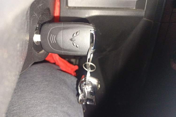 Used Wuling Hongguang PLUS 2019 1.5T Manual Comfort Version 7 Seats