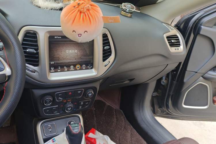 Used Jeep Compass 2017 200T Automatic Family Edition