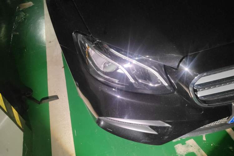 Used Mercedes-Benz E-Class 2017 E 300 L Sporty and Stylish Model
