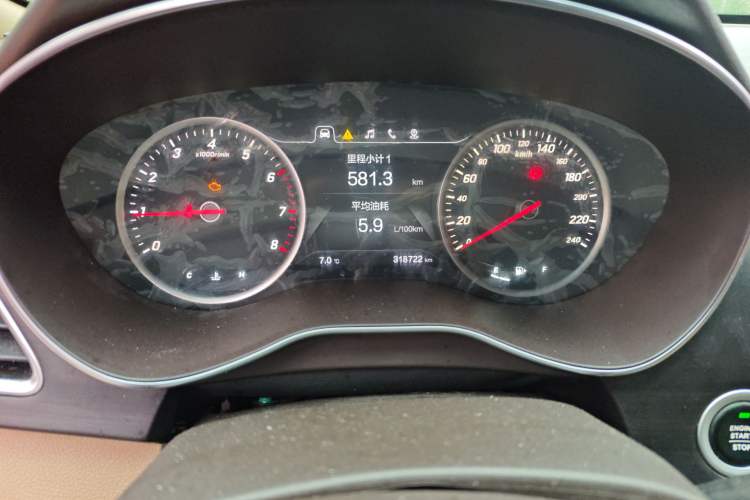 Used Baojun 730 2017 1.5T Manual Prestige Version 7 Seats
