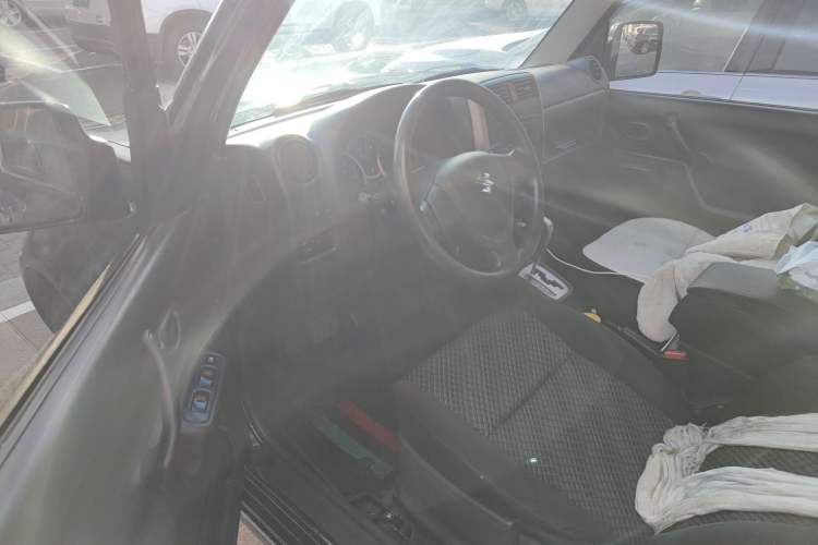 Used Suzuki Jimny 2015 1.3 AT JLX
