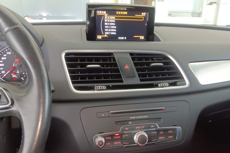 Used Audi Q3 2017 30 TFSI Sport Edition