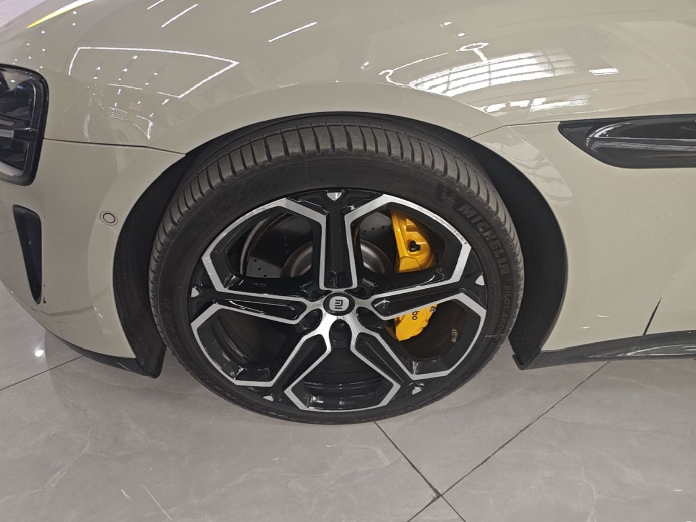 Xiaomi Auto SU7 2024 Four-Wheel Drive Ultra-Long Range Advanced Intelligent Driving Max Edition — снимка 10