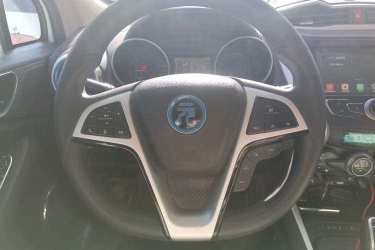 Used BYD Yuan New Energy 2019 EV360 Smart Connect Leading Model Steering Wheel