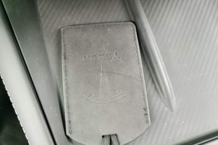 Used Tesla Model 3 2023 Long-Range All-Wheel-Drive Version Vehicle Key