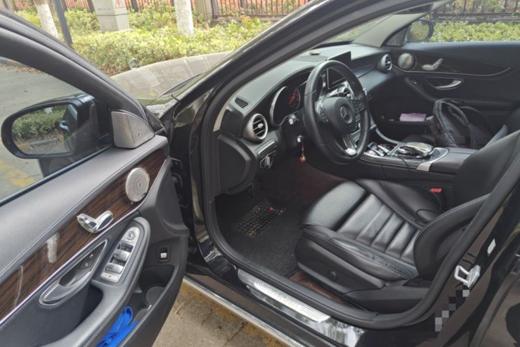 Used Mercedes-Benz C-Class 2016 C 180 L Driver Seat