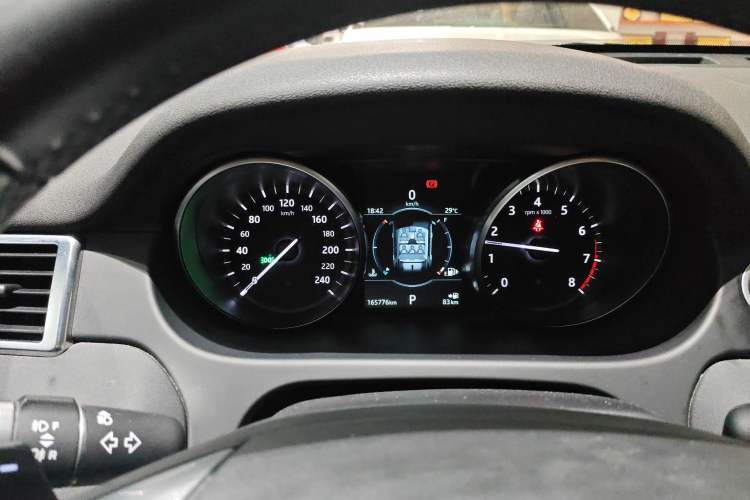 Used Land Rover Discovery Sport 2019 240 PS SE Version China VI Standard