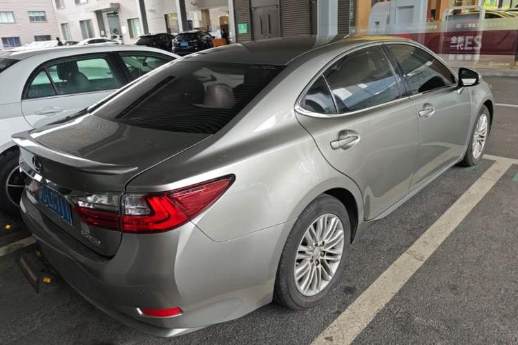 Used Lexus ES 2015 200 Elite Edition

