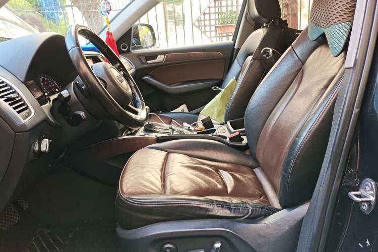 Used Audi Q5 2016 40 TFSI Comfort Model
