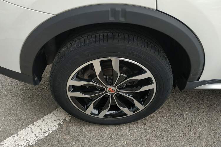 Used Roewe RX5 2016 30T Four-Wheel Drive Automatic Internet Smart Luxury Edition Exterior 5