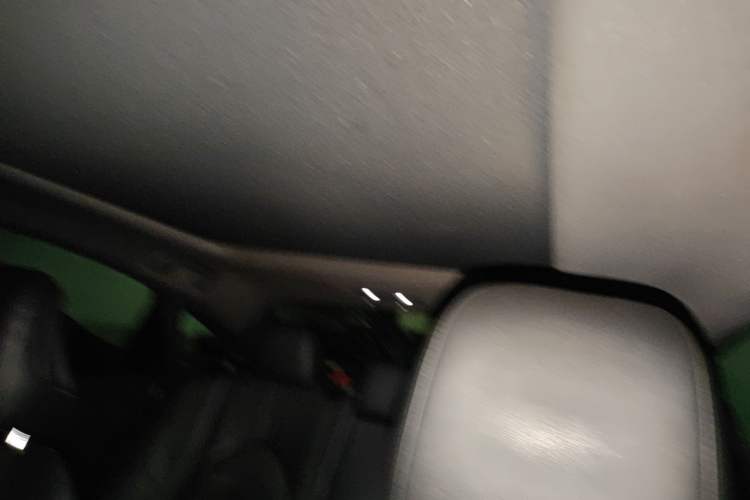 Used Toyota Avalon 2019 Dual-Engine 2.5L XLE Prestige Version China VI Standard