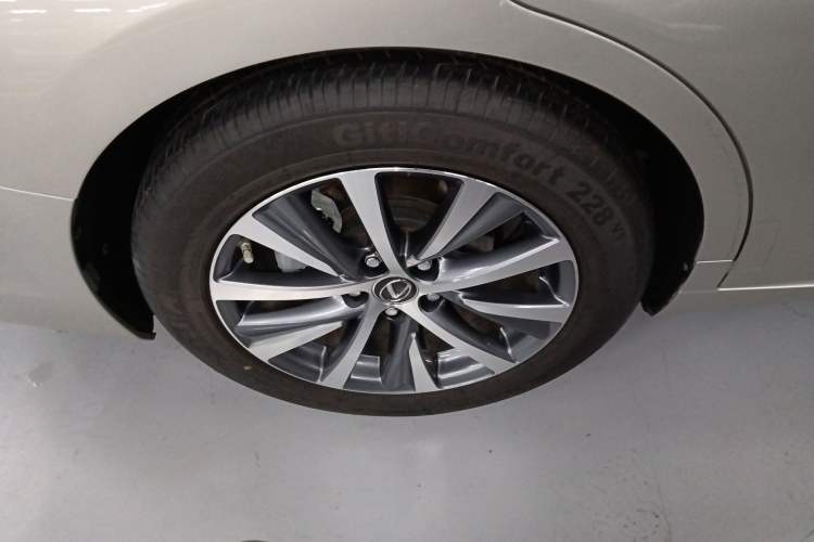 Used Lexus ES 2018 200 Excellence Edition China V Standard