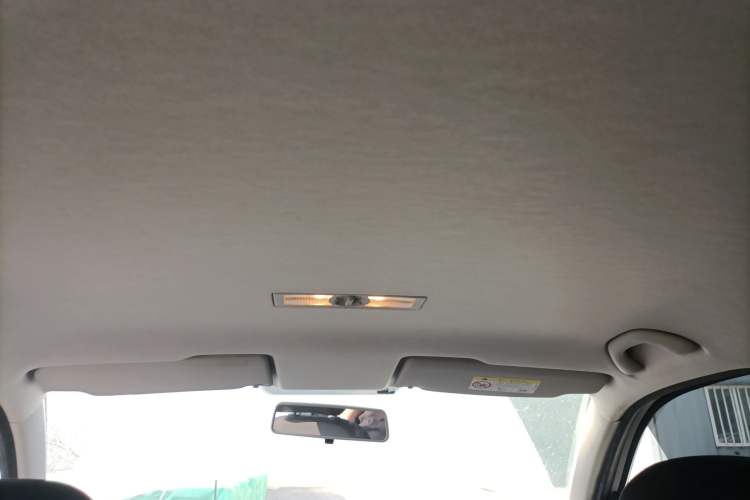 Used Volkswagen Lavida 2017 1.6L Automatic Fashion Edition Headliner