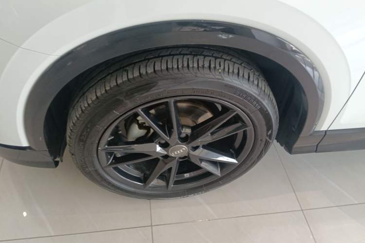 Used Audi Q2L 2021 35 TFSI Progressive Dynamic Edition
