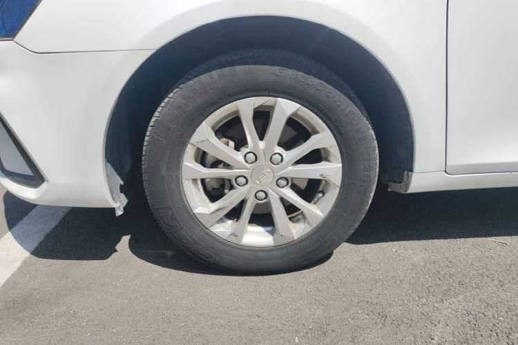 Used Geely Auto Emgrand 2021 UP 1.5L CVT Comfort Model Exterior 4