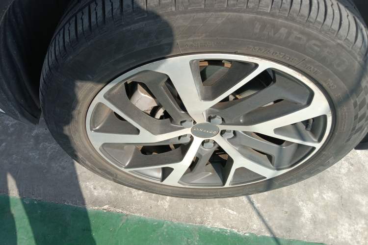 Used Lynk & Co 01 EM-P 2018 1.5T PHEV JingPro National Emission Standard V Left Front Wheel Hub