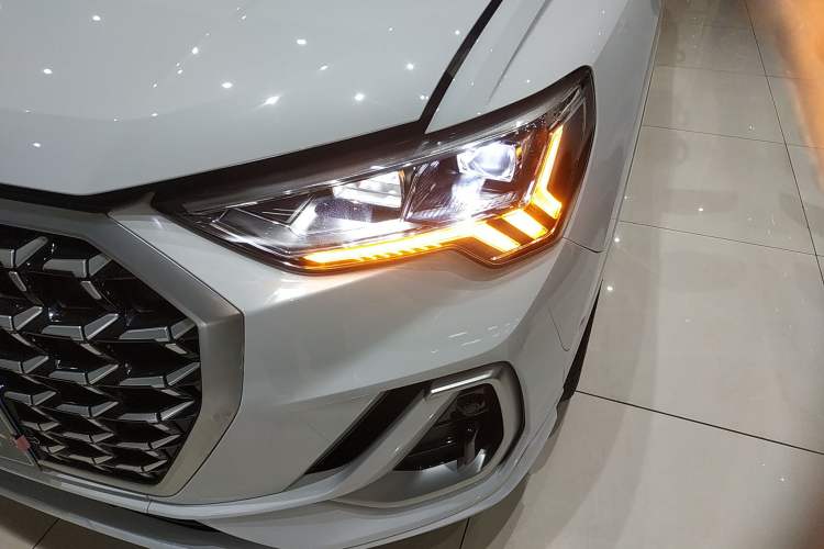 Used Audi Q3 2024 35 TFSI Fashion Dynamic Edition