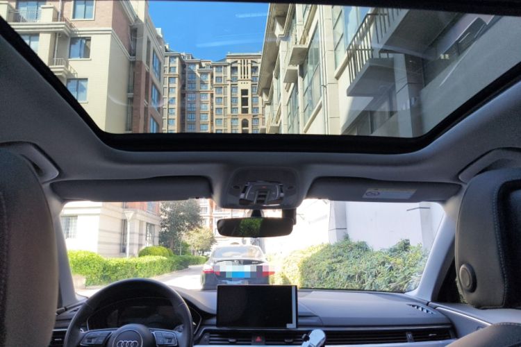 Used Audi A4L 2022 40 TFSI Luxury Dynamic Model
