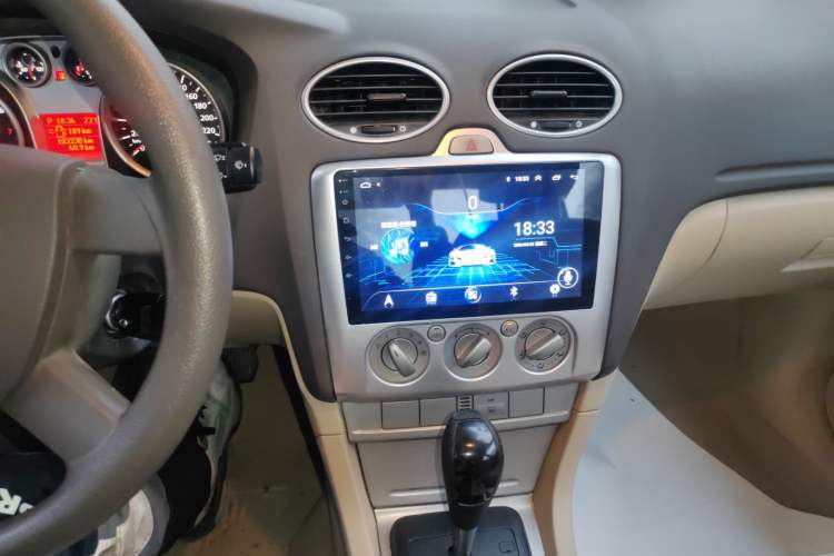 Used Ford Focus 2012 Sedan Classic 1.8L Automatic Base Model Audio And AC Panel