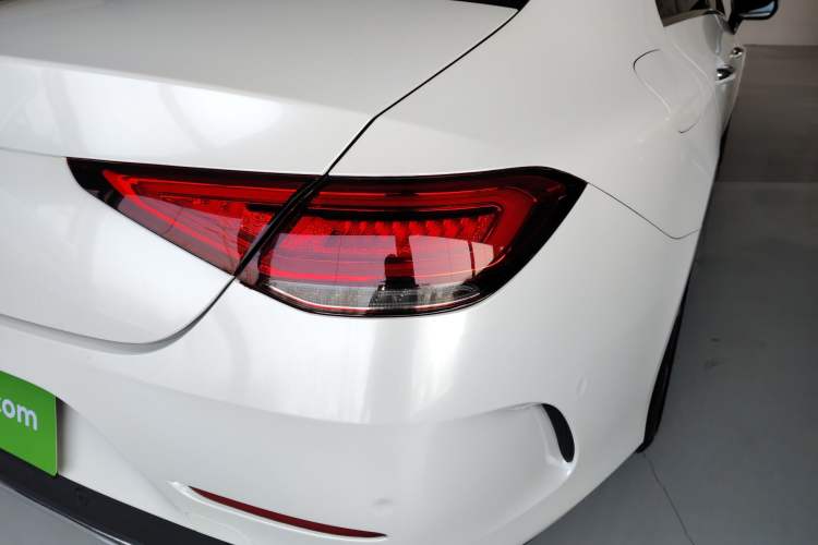 Used Mercedes-Benz CLS 2018 CLS 300 Dynamic Edition
