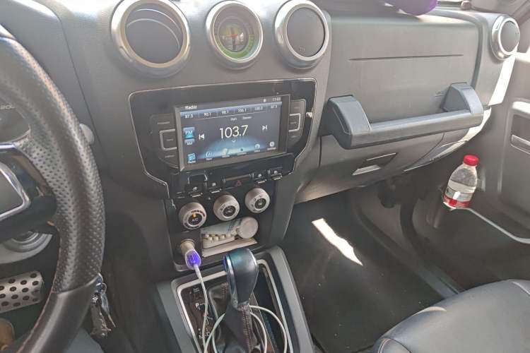 Used BAIC Off-Road BJ40 2016 40L 2.3T Automatic All-Wheel Drive Premium Edition