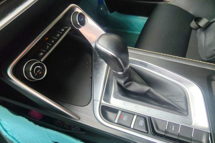 Used Geely Auto Binray 2021 1.4T CVT Asian Games Edition Gear Lever