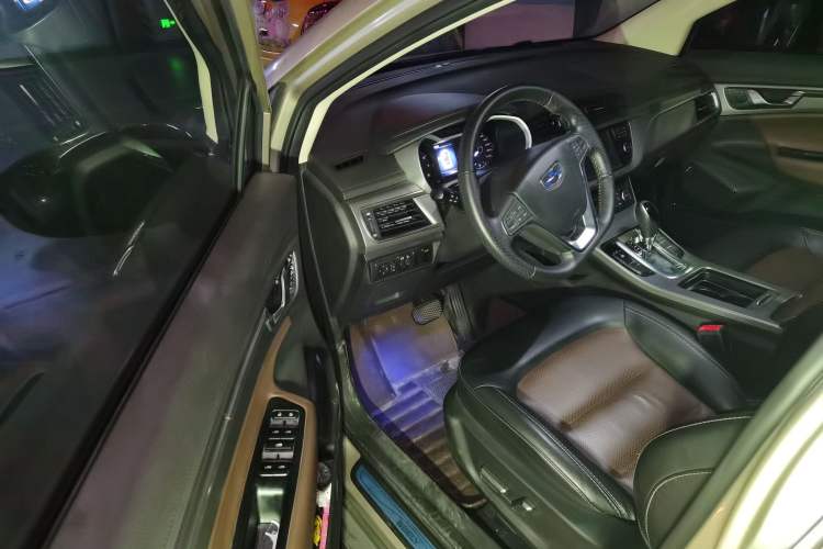 Used Geely Auto Emgrand GS 2016 Elegant Edition 1.3T Automatic ZhenShang Model