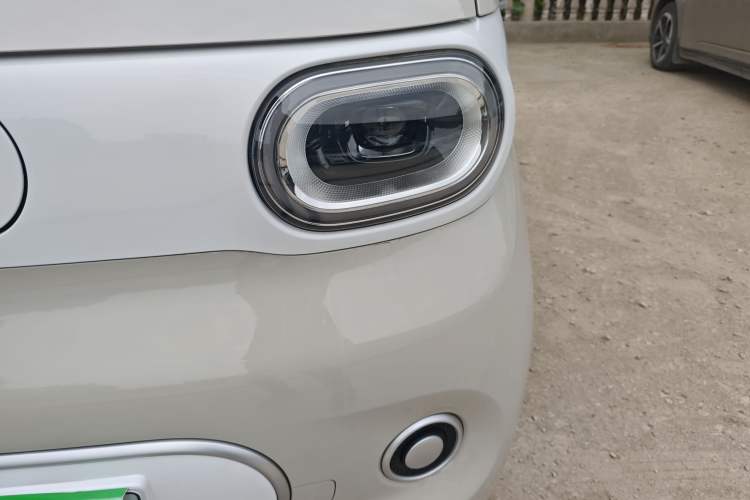 Used Wuling Hongguang MINIEV 2024 3rd Generation 215km Youth Edition Left Front Headlight