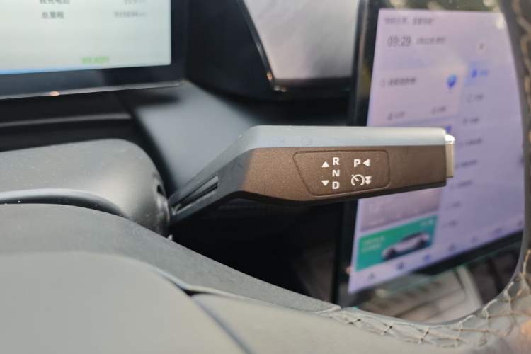 Used HEDMOS 06 2025 Model 520km