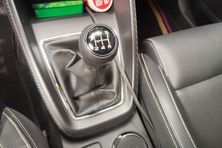 Used MG ZS 2018 1.5L Manual Luxury Version China V Standard