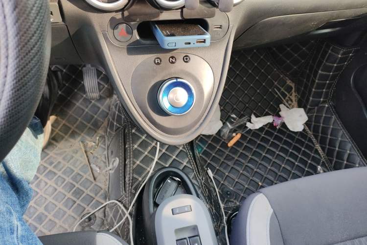 Used ORA Black Cat 2021 301 km Basic Version
