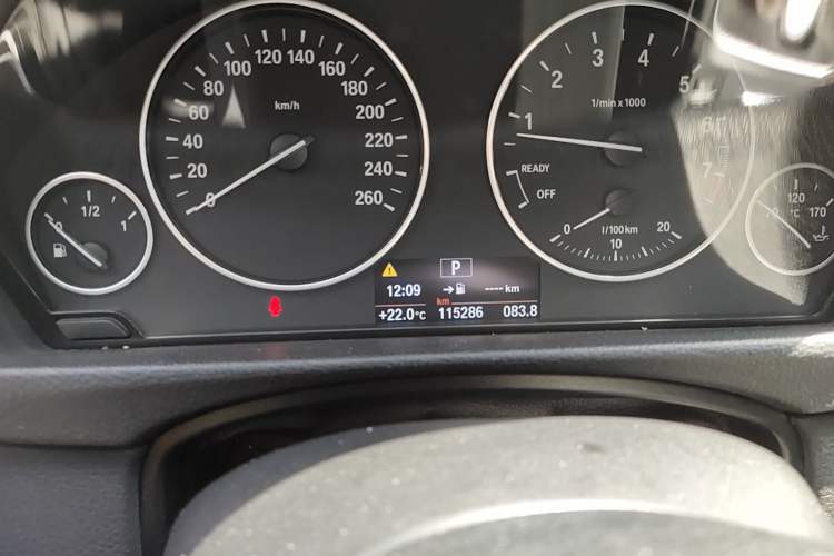Used BMW 3 Series GT 2016 320i Fashion Model Instrument Cluster