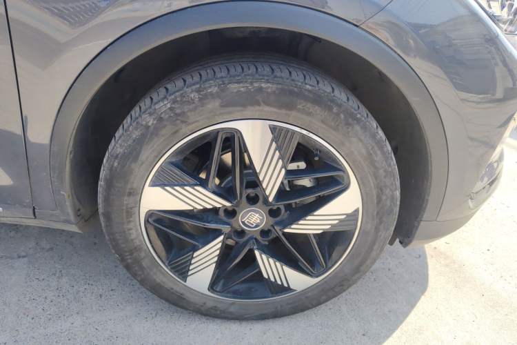 Used BYD Tang New Energy 2024 DM-i Glory Edition 112KM Prestige Model