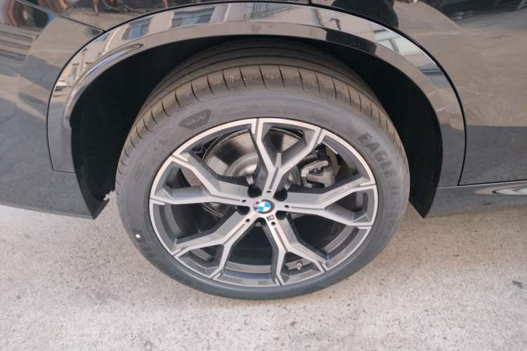 Used BMW X5 2026 Model, Facelifted xDrive 30Li Premium M Sport Night Package