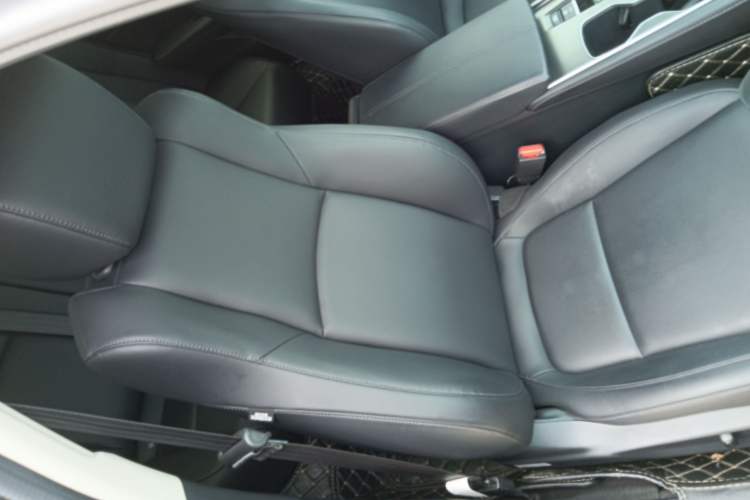 Used Honda Accord 2022 260TURBO Luxury Edition Right Front Seat