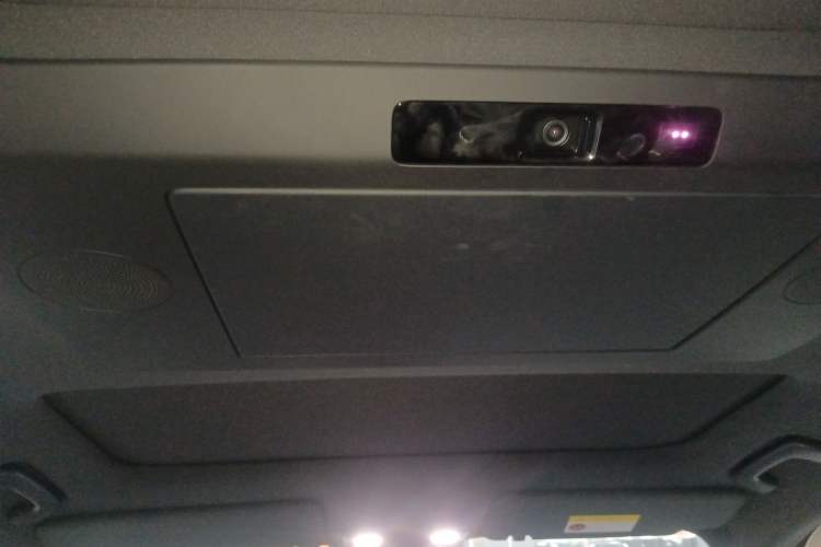 Used Li Auto L8 2025 Ultra Smart Refreshed Edition
