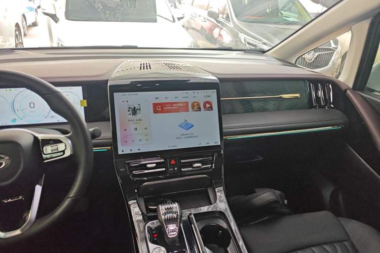 Used GAC Trumpchi M8 2024 Master Series 400T Ultimate Edition