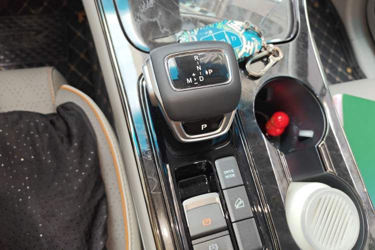 Used FORTHING Yacht 2022 1.5T DCT Chasing Wind Edition Gear Lever